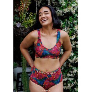Kitty & Vibe x Nicole Byer Rainbow Parrot Bikini (Top XL, Bottom L2)